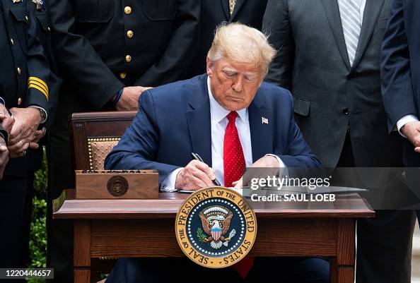US-politics-racism-police-TRUMP US-politics-racism-police-TRUMP