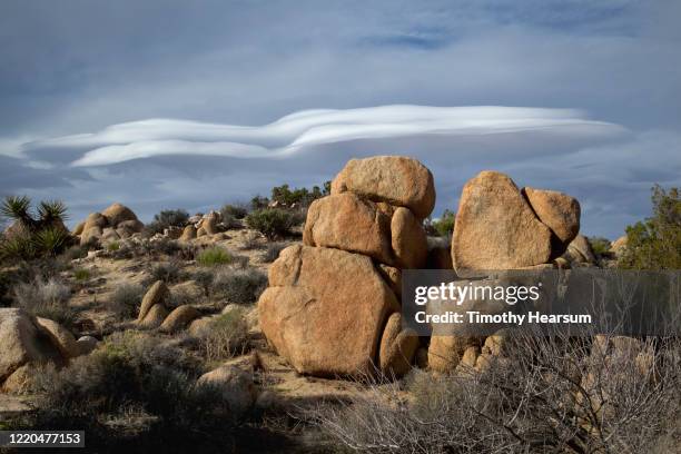 Lenticle Rocks 33 Lenticular (Geology) Stock Photos, High-Res Pictures, and Images ...