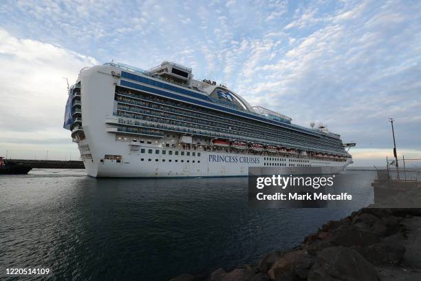Ruby Princess R631 631 Ruby Princess Cruise Stock Photos, High-Res Pictures, and Images ...