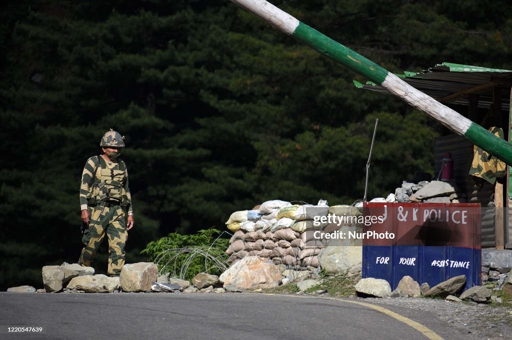 India-and China Face-off Many Soldiers Feared Dead