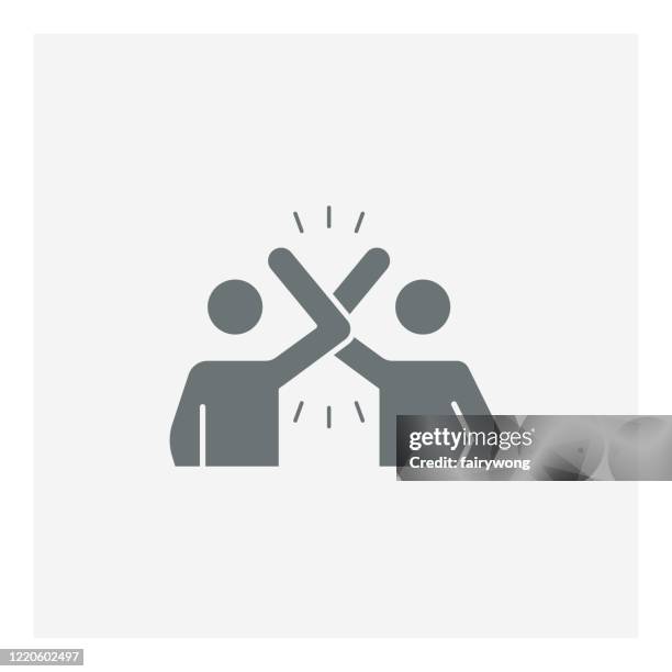 Physical Distance Icon High Res Illustrations - Getty Images