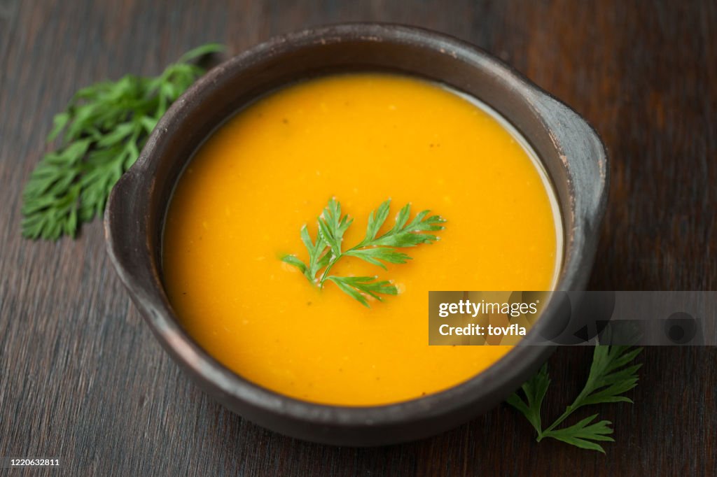 Vegan-Kürbis-Suppe