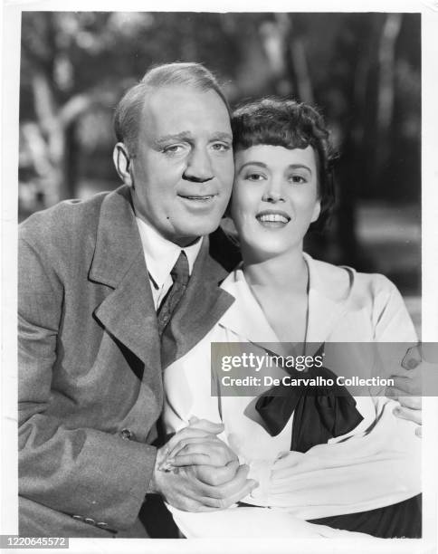 Pat O'Brien as 'Knute Rockne' and Gale Page as 'Bonnie Skiles Rockne' in a publicity shot from the movie 'Knute Rockne All American' United States.