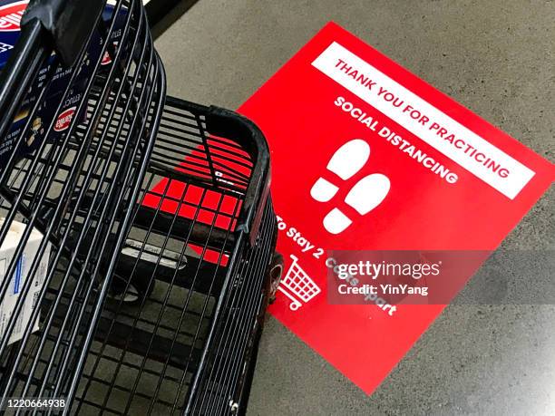 Store Checkout Sign Grocery Store Checkout Photos and Premium High Res Pictures - Getty Images