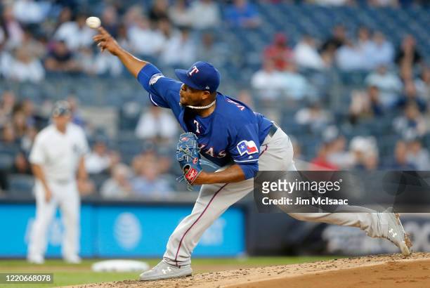 Edinson Volquez of the Texas Rangers in action against the New York Yankees at Yankee Stadium on September 03, 2019 in New York City. The Yankees...