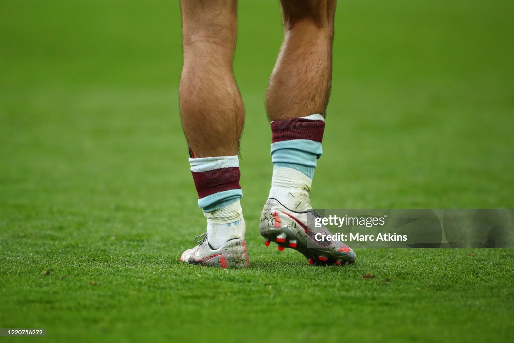 Aston Villa v Sheffield United - Premier League