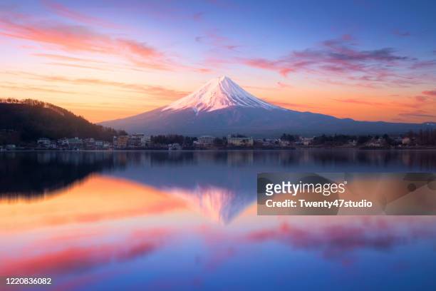 beautiful mount fuji - japan sunrise stock pictures, royalty-free photos & images