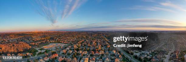 aerial view of rutherford road and islington ave., detached and duplex house at woodbridge in vaughan, ontario, canada - residential district stock pictures, royalty-free photos & images