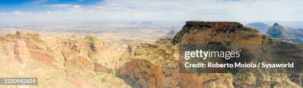 canyons of gheralta mountains, aerial view, tigray, ethiopia - etiopia foto e immagini stock