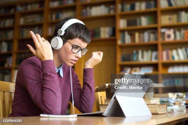 Confusing Music 682 Confuse Music Stock Photos, High-Res Pictures, and Images - Getty ...