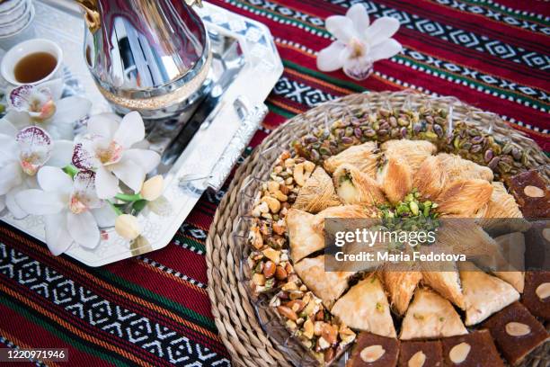 middle eastern sweets - baklava stock pictures, royalty-free photos & images