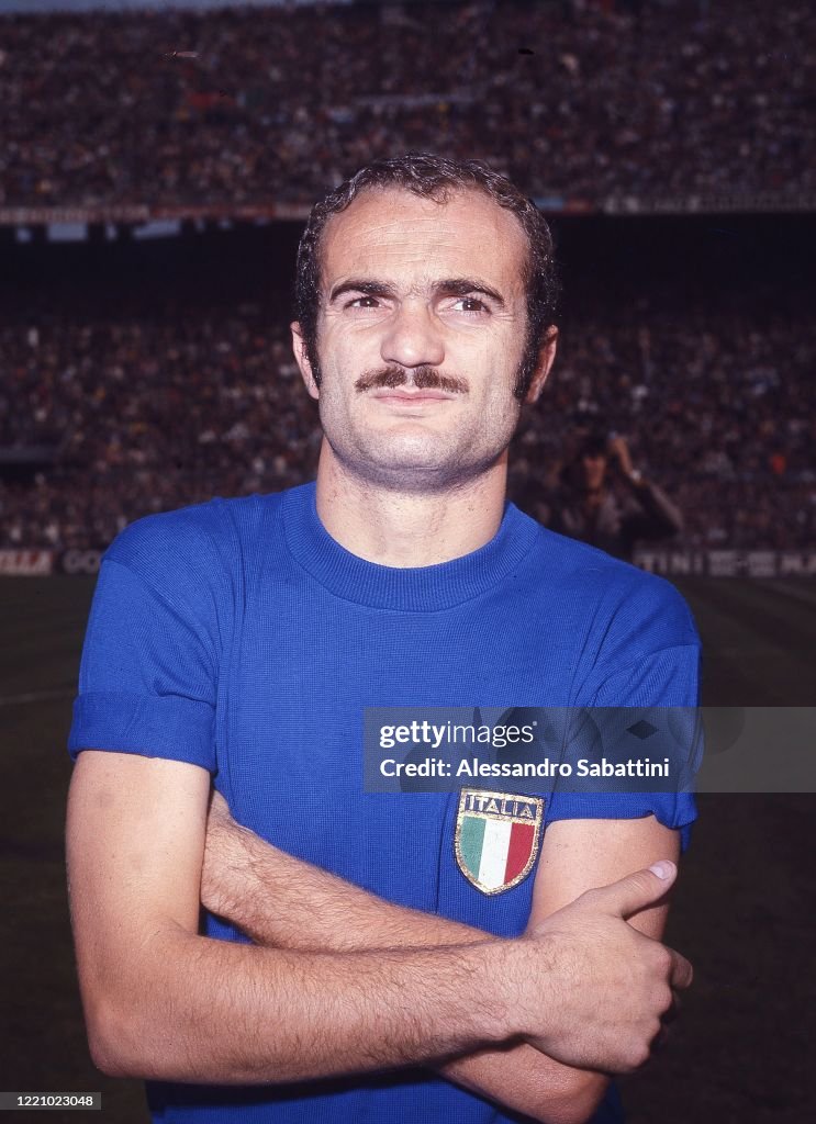 Sandro Mazzola of Italy looks on 1972, Italy. Nachrichtenfoto Getty