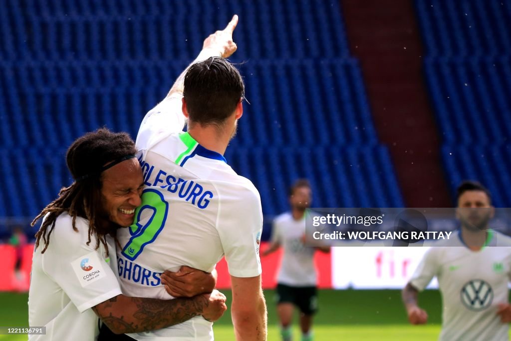 FBL-GER-BUNDESLIGA-SCHALKE-WOLFSBURG