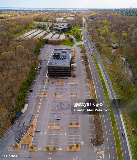 Westchester Mall Photos and Premium High Res Pictures - Getty Images