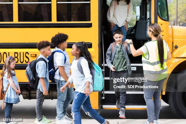 Bus Unloading 451 Buses Unload Stock Photos, High-Res Pictures, and Images - Getty Images