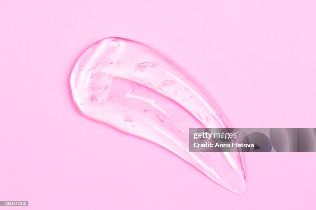 Transparent gel smear.