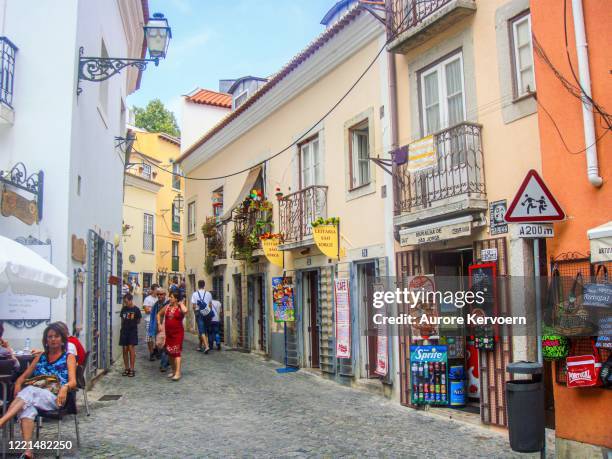 alfama district in lisbon, portugal - alfama lisbon stock pictures, royalty-free photos & images