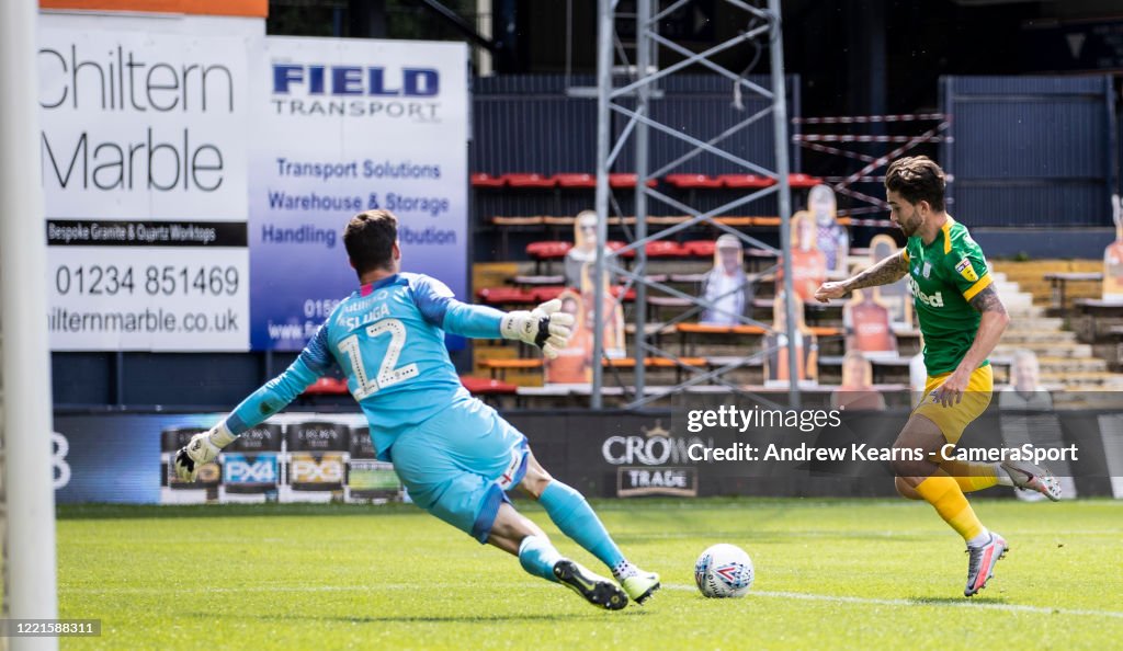 Luton Town v Preston North End - Sky Bet Championship