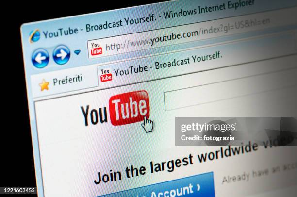 youtube website on device screen - youtube stock pictures, royalty-free photos & images