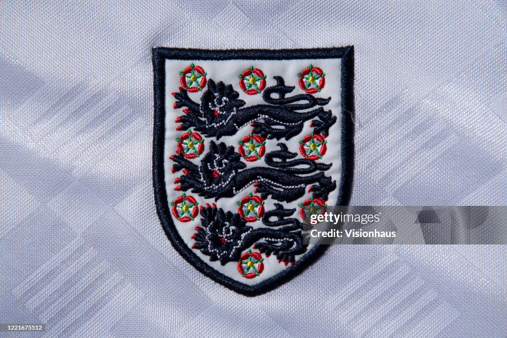 England Crest - Three Lions