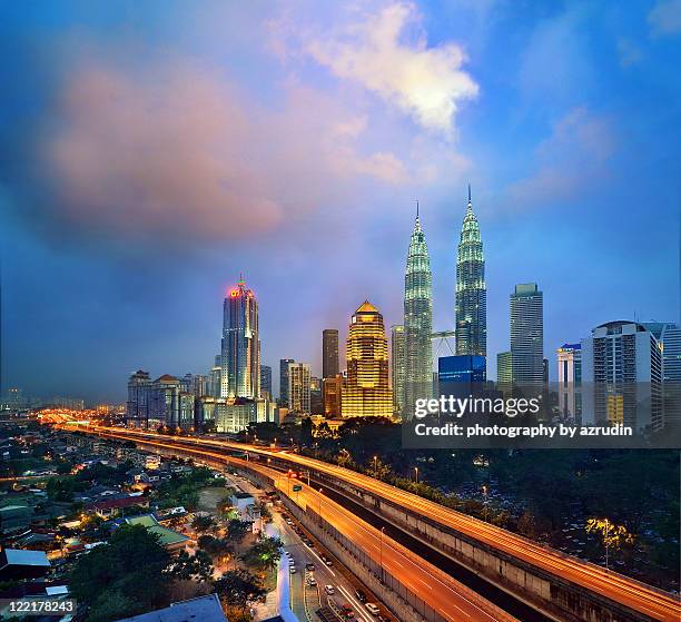 road at night - kuala lumpur night stock pictures, royalty-free photos & images