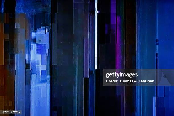 pixelated tv screen, bad signal. abstract high resolution glitch background. - verdraaid stockfoto's en -beelden