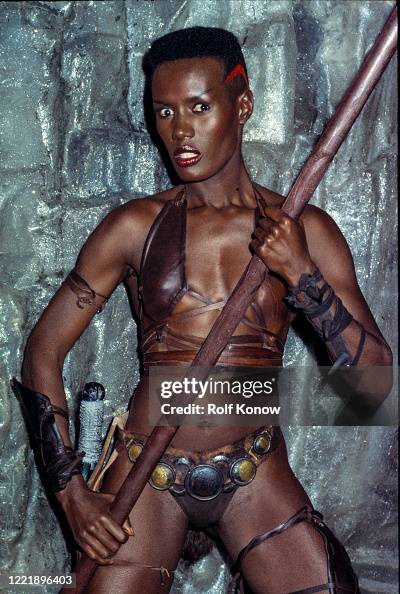 grace-jones-on-the-set-of-conan-the-destroyer-directed-by-richard-fleischer-mexico-city-mexico.jpg