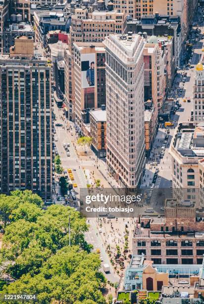 flatiron building manhattan new york city - flatiron building stock pictures, royalty-free photos & images