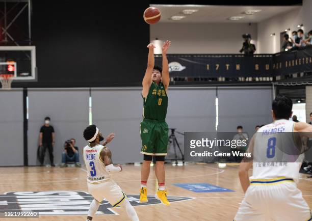 Chen Huang of Taiwan Beer attempts 3 point shot during the SBL Finals Game Six between Taiwan Beer and Yulon Luxgen Dinos at Hao Yu Trainning Center...