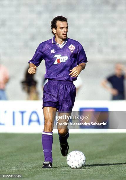 Stefano Pioli of AFC Fiorentina in action the Serie A 1993-94, Italy.