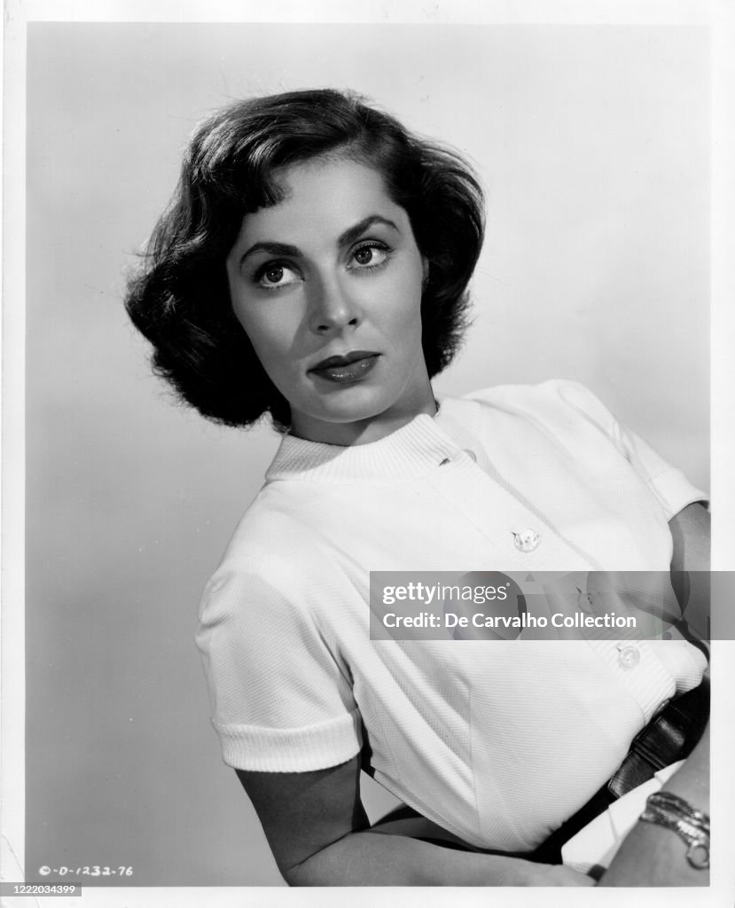Viveca Lindfors in 'The Flying Missile'