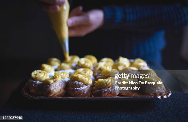 zeppole - zeppole stock pictures, royalty-free photos & images