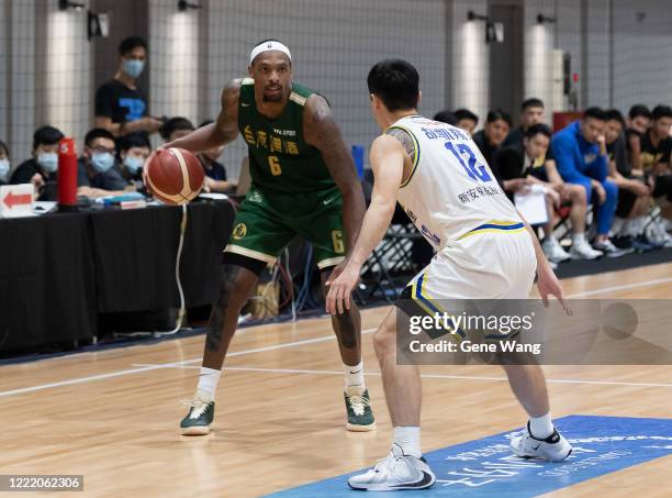 Kentrell Barkley of Taiwan beer dribble during the SBL Finals Game Six between Taiwan Beer and Yulon Luxgen Dinos at Hao Yu Trainning Center on April...