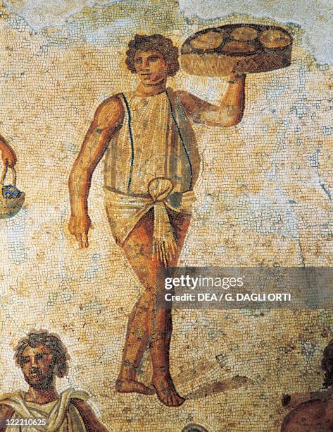 Ancient Rome First Butler Roman Banquet Photos and Premium High Res Pictures - Getty Images