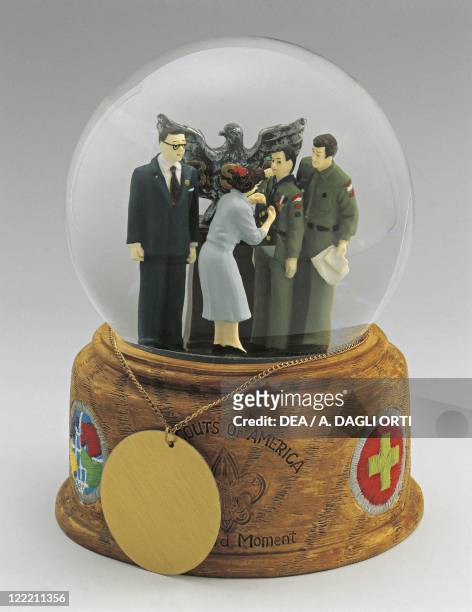 Collecting: Snowglobes - United States of America - Scouts Prizegiving Ceremony.