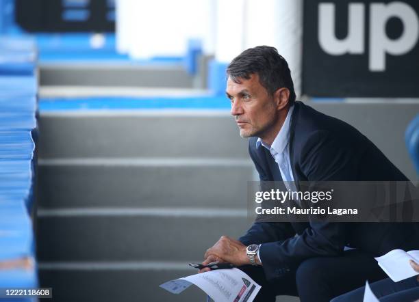 Paolo Maldini of Milan during the Serie A match between US Lecce and AC Milan at Stadio Via del Mare on June 22, 2020 in Lecce, Italy.