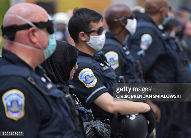 Police Perimeter Example 6,693 Police Perimeter Stock Photos, High-Res Pictures, and Images ...