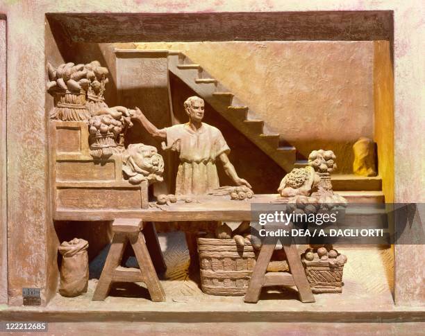 Customs In Rome 1,330 Reconstruction Of Ancient Roman Stock Photos, High-Res Pictures ...