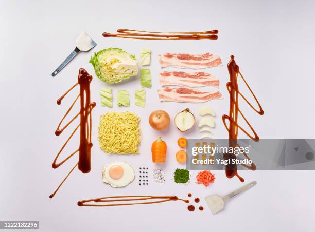 knolling style of japanese fried noodles - food styling stock pictures, royalty-free photos & images