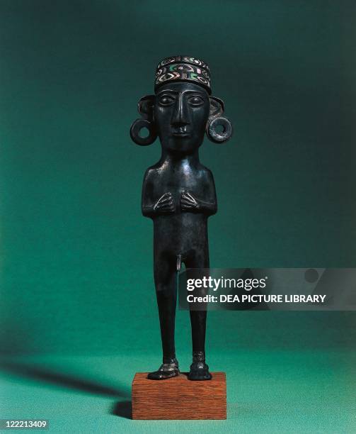 Inca civilization, Peru. Silver statuette.