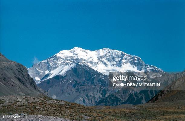 Argentina - Andes - Cerro Aconcagua .