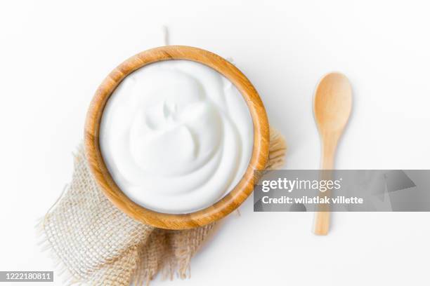 healthy breakfast with fresh greek yogurt on background - natural condition stockfoto's en -beelden