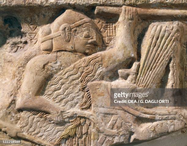 Sumerian civilization, 3rd millennium b.C. Stele of the Vultures, limestone plaque depicting the troops of king Eannatum conquering Umma, circa 2450...