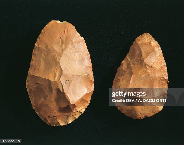 Prehistory, Kenya, Paleolithic. Bifaces.
