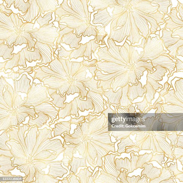 stockillustraties, clipart, cartoons en iconen met hand drawn gold foil pioen bloem naadloze patroon achtergrond. elegant ontwerpelement voor wenskaarten (verjaardag, de dag van de valentijnskaart), huwelijks en overeenkomstkaartkaartmalplaatje. - botanie