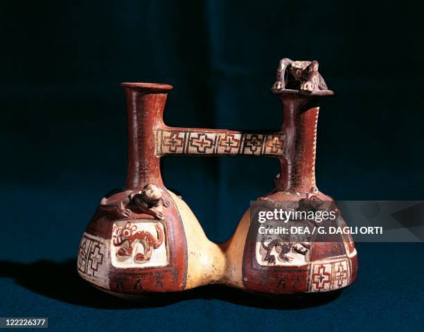 Inca Pot 200 Inca Pottery Stock Photos, High-Res Pictures, and Images - Getty Images