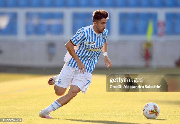 Marco D'Alessandro of SPAL controls the ball during the Serie A match between SPAL and Cagliari Calcio at Stadio Paolo Mazza on June 23, 2020 in...