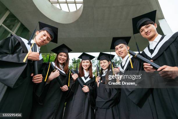 Japan Graduation Robe Japanese Gown Photos and Premium High Res Pictures - Getty Images