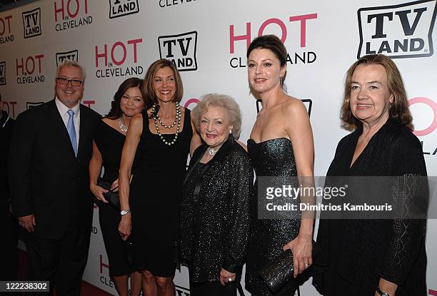 Larry W. Jones, Valerie Bertinelli, Wendie Malick, Betty White, Jane Leeves and Judy McGrath attend the "Hot in Cleveland" premiere at the Crosby...