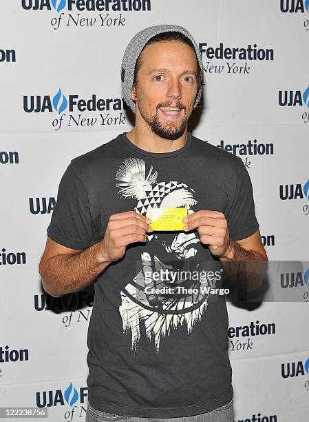 Jason Mraz attends the UJA-Federation's 2010 Music Visionary of the Year award luncheon at The Pierre Ballroom on June 16, 2010 in New York City.